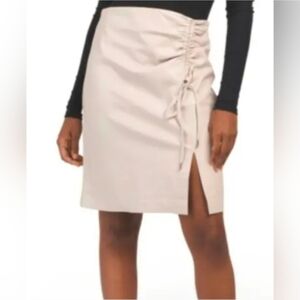House of Harlow 1960 Cream Mini Faux Leather Skirt